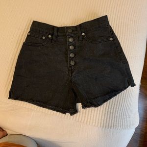 Madewell black button shorts